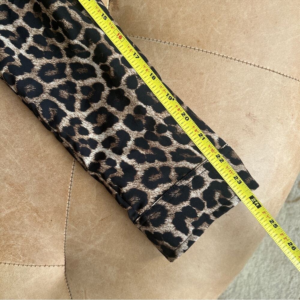 Michael Kors Leopard Animal Print Top Womens L Zip Up Blouse Lightweight Luxury - Picture 13 of 13